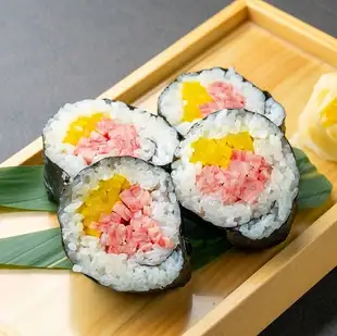 とろタク巻き(4切)