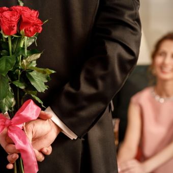 [Proposal] Surprise proposal plan "12 roses" ◆ Ceremony in a tuxedo