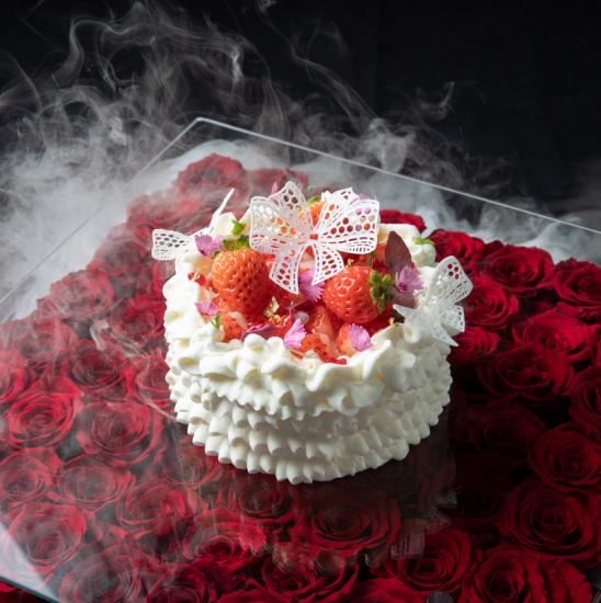 Surrounded by crimson roses and a mystical mist... a special and memorable day