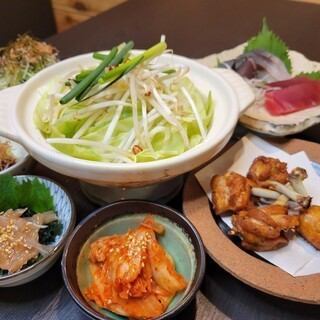 [Beef offal hot pot and fried tulip course!!]+2.5 hours all-you-can-drink included! 4000 yen