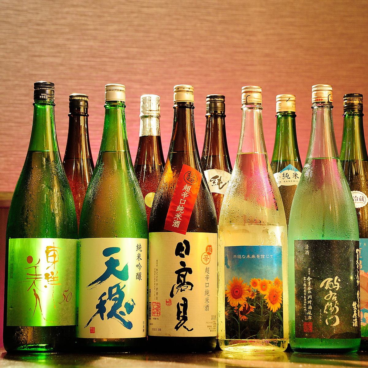 Lunch is available from 12:00! There is also an all-you-can-drink sake limited to lunch!