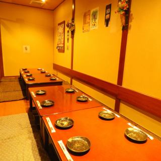 【お座敷半個室席】仕切りを外して大人数の宴会にもご利用いただけます！会社宴会や仲間内での集まり、歓送迎会などにおすすめです♪
