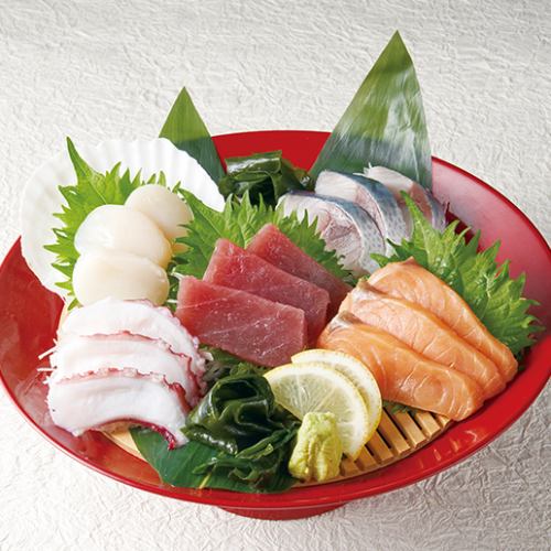 五片生魚片拼盤