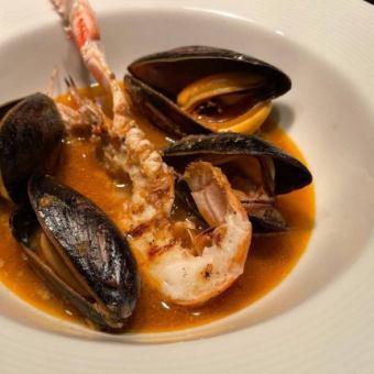 【精選奢華食材（蝦夷鮑魚）和和牛菲力套餐】10道菜合計15,000日圓（含稅）*需預約