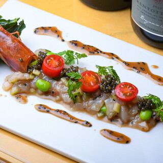 海老と帆立のタルタルキャビア添え