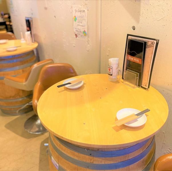 [Private seats for just two people!] These seats are perfect for a wide range of occasions, such as between good friends, co-workers, dates, etc.** We can also help with surprises! Please spend a wonderful time at Golden Meat, where you can feel the atmosphere! We are looking forward to seeing you!