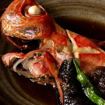 【2H飲放付】キンキなど炉端焼き×金目煮付や本鮪断面刺に生雲丹含む『極』全10品9760円⇒9000円