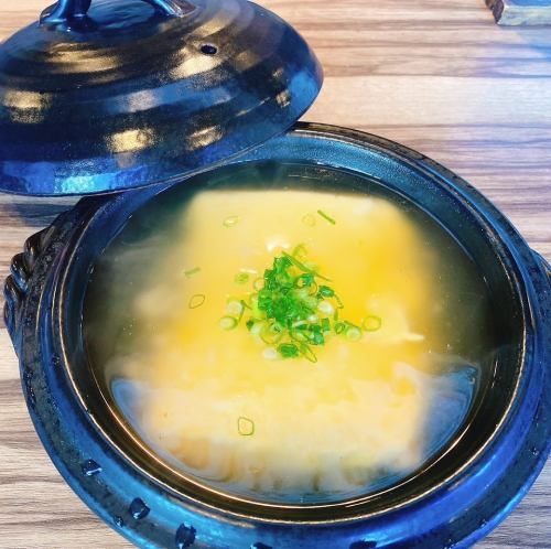 たっぷり餡掛けのだし巻き卵