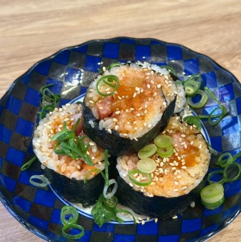 炭火焼豚と醤油漬け卵黄のキンパ