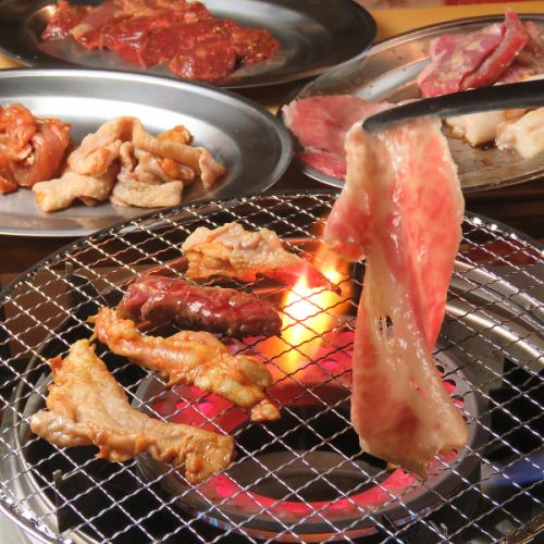■ The addictive salt-grilled meat ★Half 300 JPY (incl. tax) and up