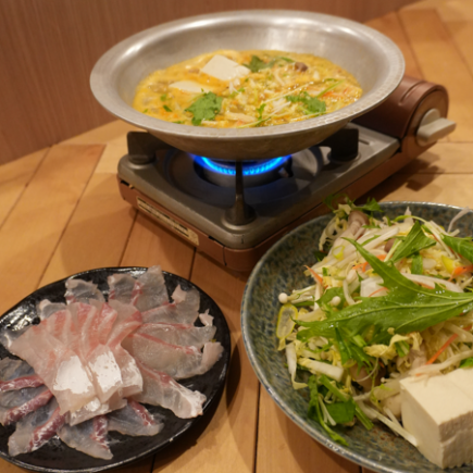 [Extreme] 7,000 yen ~ Sea bream shabu-shabu, salmon rare cutlet, meat and seafood chirashi ~ [8,000 yen with all-you-can-drink]