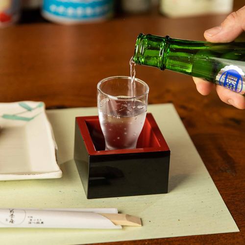 Local sake and authentic shochu are abundant!