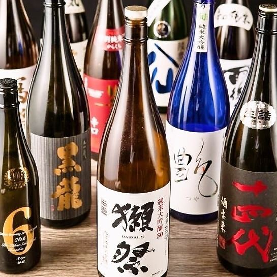 都会の隠れ家♪1Fテーブル席♪2Fテーブルとカウンター席♪