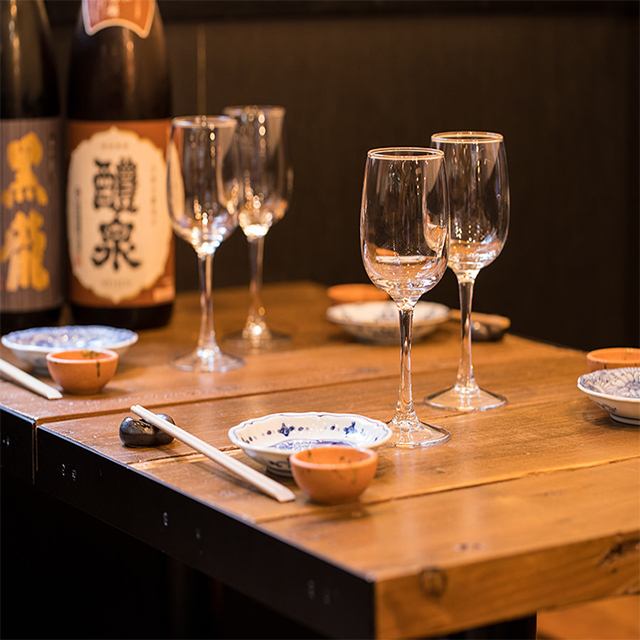 【難波×肉寿司×海鮮】お酒と雲丹が癖になる逸品『うにく寿司』