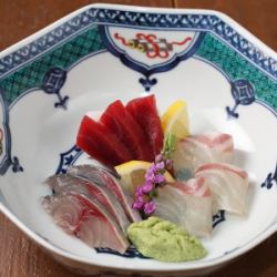 お造り三種盛り合わせ