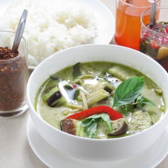 Green curry rice