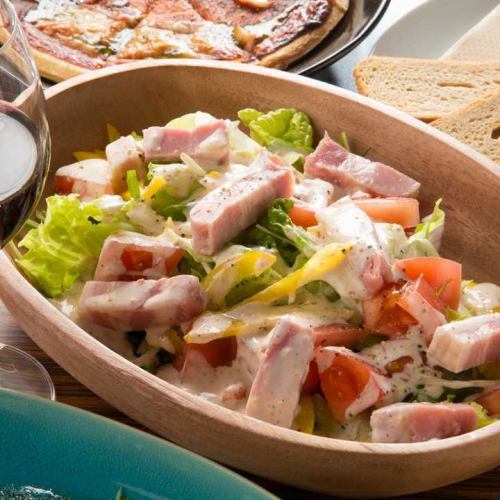 即使到了深夜，您也可以享用美食和饮品。