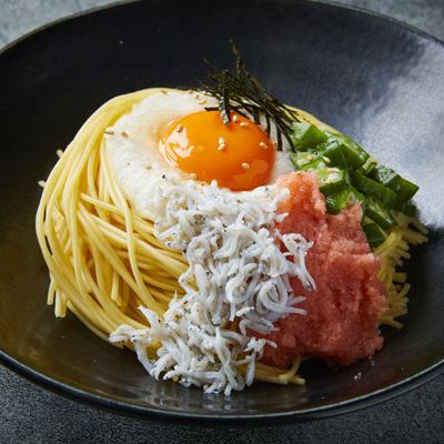 日本のねばとろ冷製和風パスタ