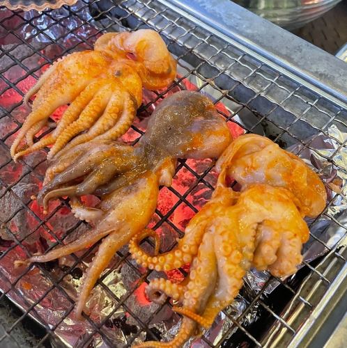 The manager's top pick! A wide selection of seasonal seafood and side dishes!