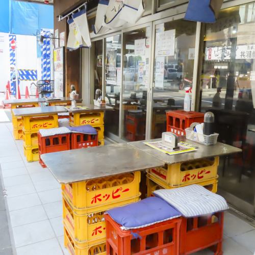 야외 좌석 있습니다.소규모 수의 연회도 전혀 오케이! 역에서 도보 6 분 정도로, 약간의 휴식 시간이나 일 후에 사쿠와 밥을 먹고 싶을 때 들러 쉬운 분위기!