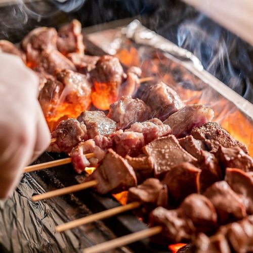 아침 갈기 고기를 사용한 꼬치구이는 일품♪