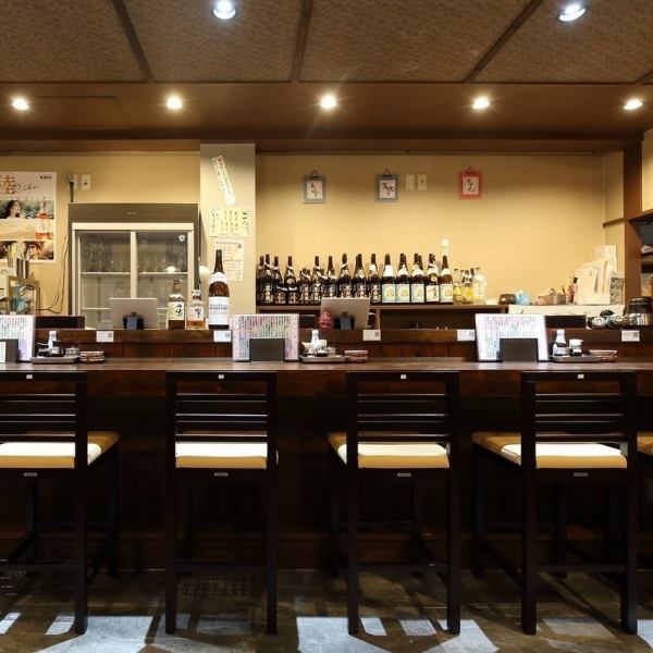 Our restaurant, with its Japanese-style interior, is the perfect place for people who love drinking to gather and socialize!We also have counter seats available.You can talk about alcohol with the person sitting next to you ♪ Spend a heartwarming moment with your loved ones ♪