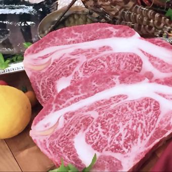 【午餐】时令怀石料理（3种神户牛肉）14,300日元