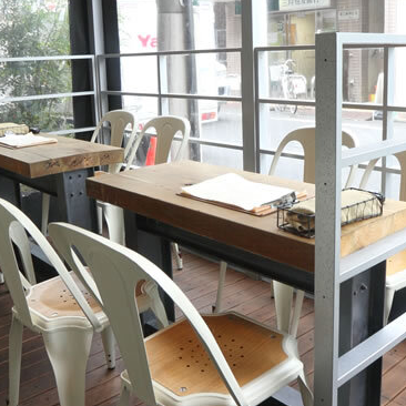 ペットOKのテラス席も有!