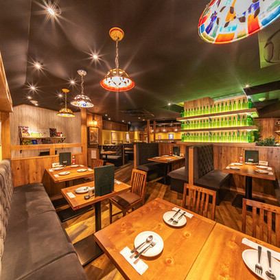 ゆったり落ち着く店内☆