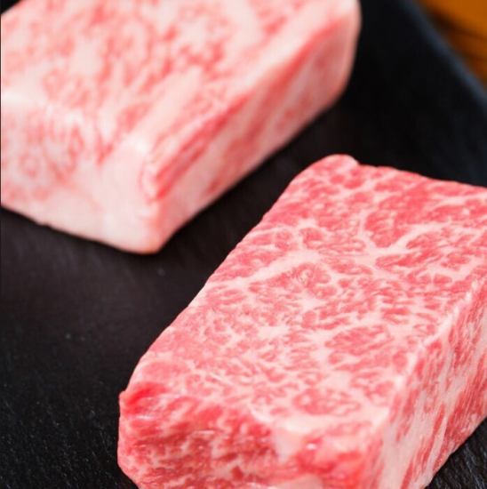 【個室あり】肉好きの隠れ家居酒屋／鉄板×極上和牛が人気
