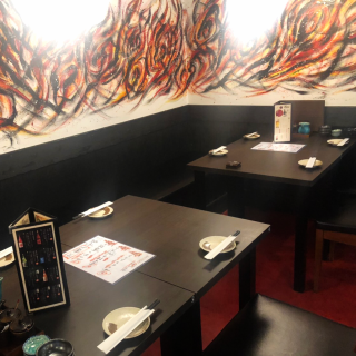 Fully equipped with table seats.We are also looking forward to your visit with a small number of people!