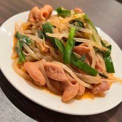 スタミナ満点!!ホルモン炒め