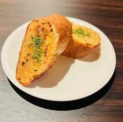 ガーリックトースト