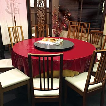 個室は5～10名様までご利用可能な為飲み会・合コンにも最適です♪落ち着いてお料理やドリンクを楽しんで頂けるように拘っております。店内を気にすることなくゆったりと落ち着いてお食事をお楽しみいただけるため、ご家族連れのお客様にもおススメです。ご家族やお友達と、当店の本格四川料理で明日の元気の源に☆