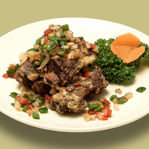 スペアリブの塩胡椒炒め