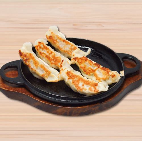『つぼ八特製』焼餃子