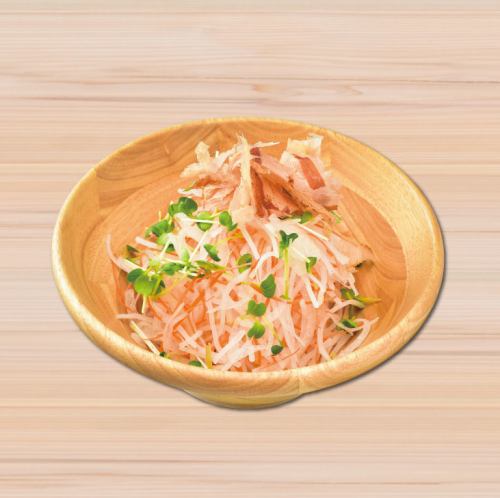 オニオン大根おかかサラダ