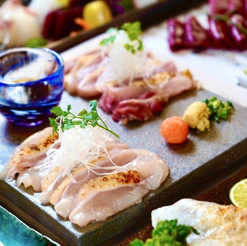 鶏刺し.鶏タタキや阿波尾鶏など徳島県産のお肉料理多数！