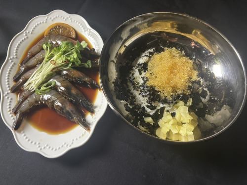 カンジャンセウ(醤油海老漬け)/ゴルドとびっこ混ぜご飯