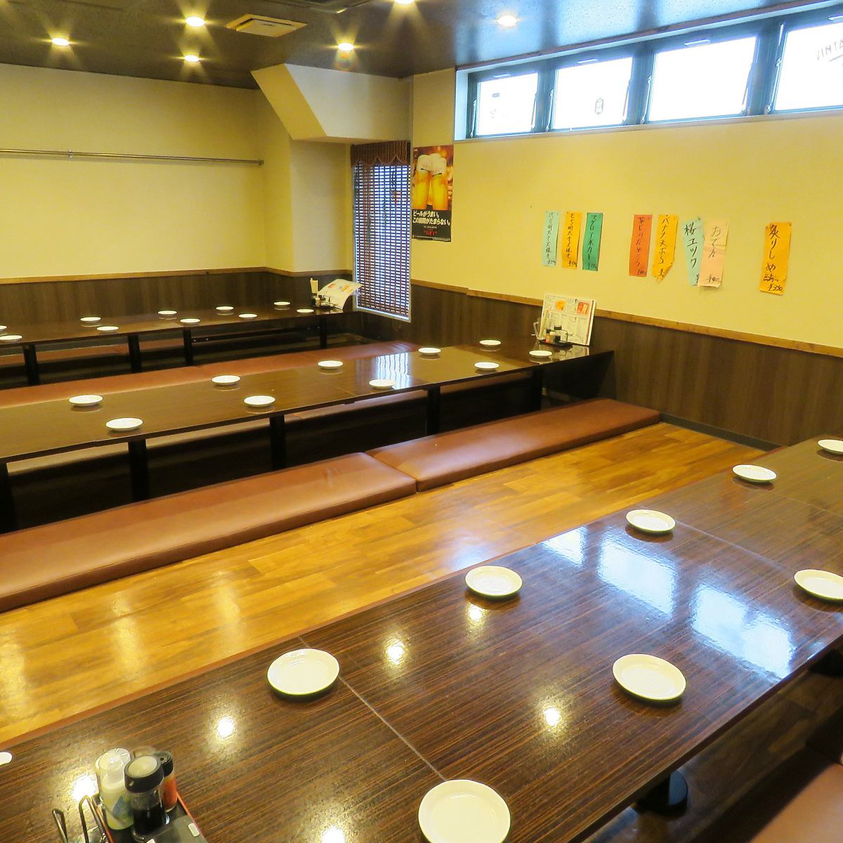 We accept reservations for the large banquet hall. 5 minutes walk from Hachioji Station.