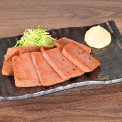 烤午餐肉