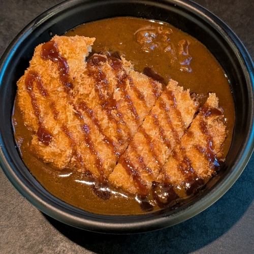 カツカレー丼