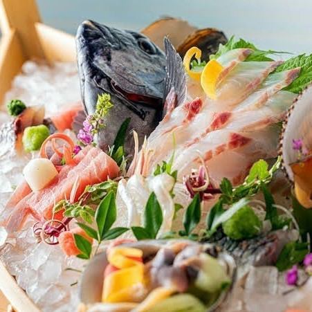 A restaurant with all private rooms where you can enjoy seafood has opened in front of Akashi Station★Check out the various courses◎We also have meat sushi!
