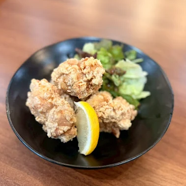 定番の居酒屋の鶏からあげ