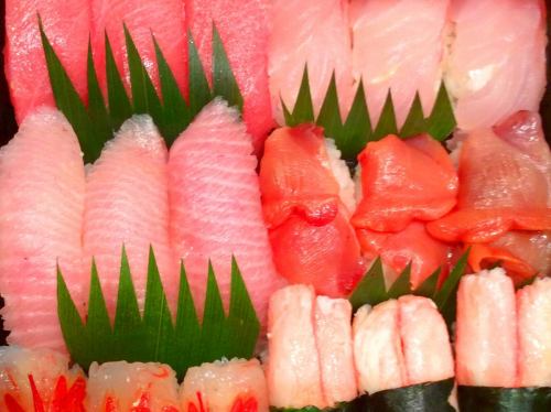 Enjoy the Hyakumangoku sushi!