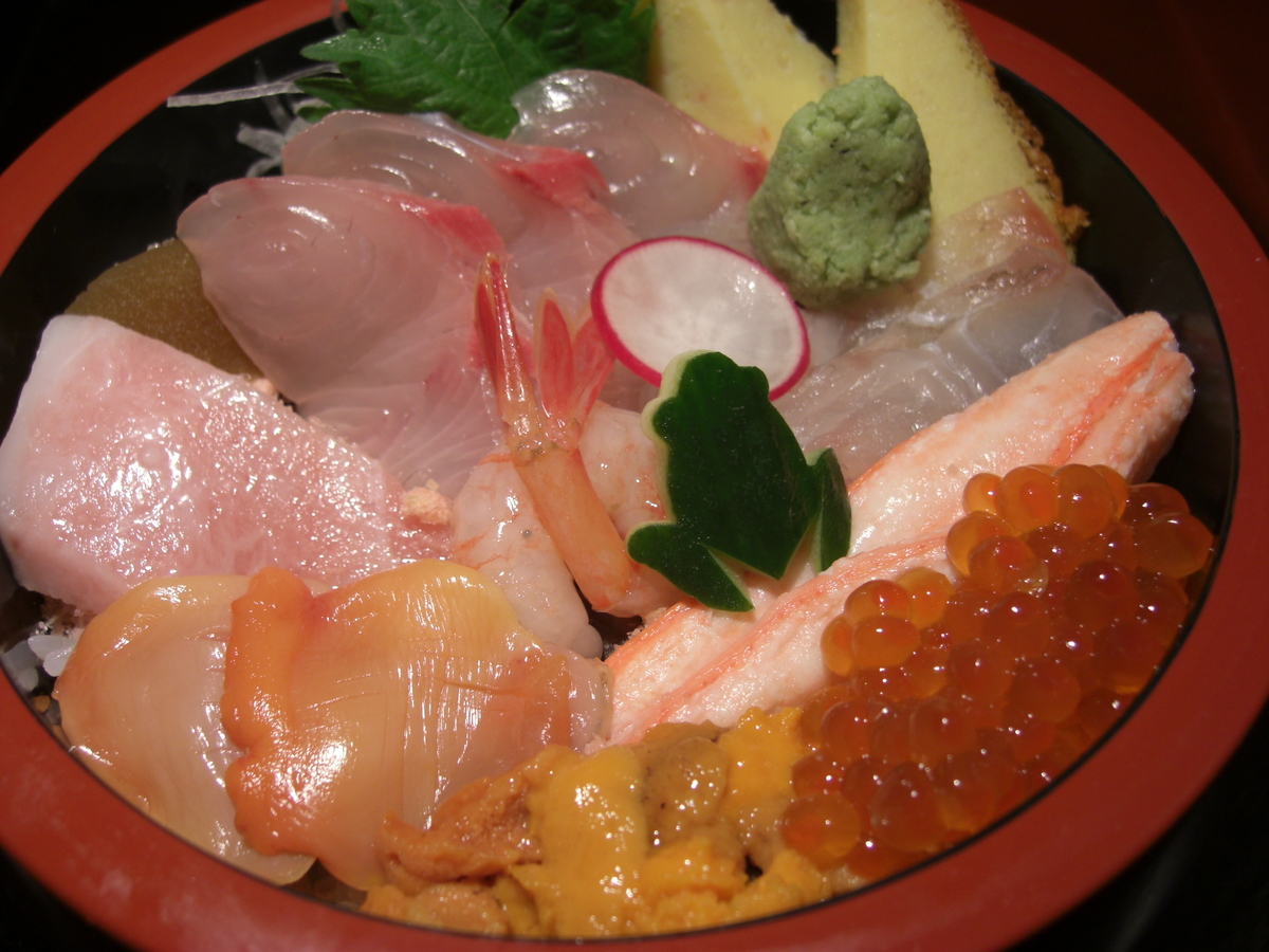 Chirashi寿司