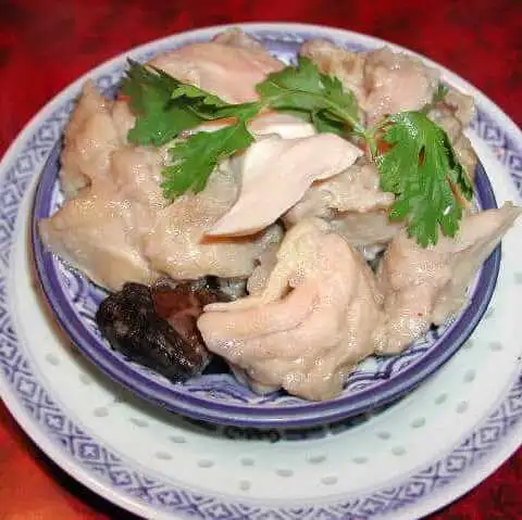 アワビと若鶏の蒸し物