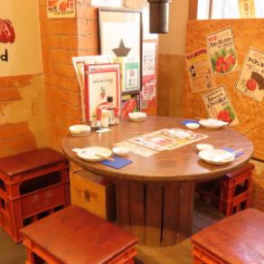 [Table seats: 2 to 5 people] Please use it for various occasions! The seats and space are perfect for small groups or small banquets ♪ Please come and visit us when you are in Niigata Station.We offer a course with a 120-minute all-you-can-drink plan, so please make a reservation according to the number of people and your budget! We recommend making your reservation early if you wish to reserve a seat.