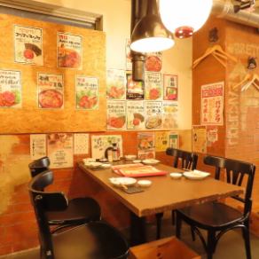 [Table seating: 4 people] Please use it for various occasions! The seats and space are perfect for small groups or small banquets ♪ Please come and visit us when you are in Niigata Station.We offer a course with a 120-minute all-you-can-drink plan, so please make a reservation according to the number of people and your budget! We recommend making your reservation early if you wish to reserve a seat.Please feel free to come ♪