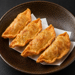 煎饺子